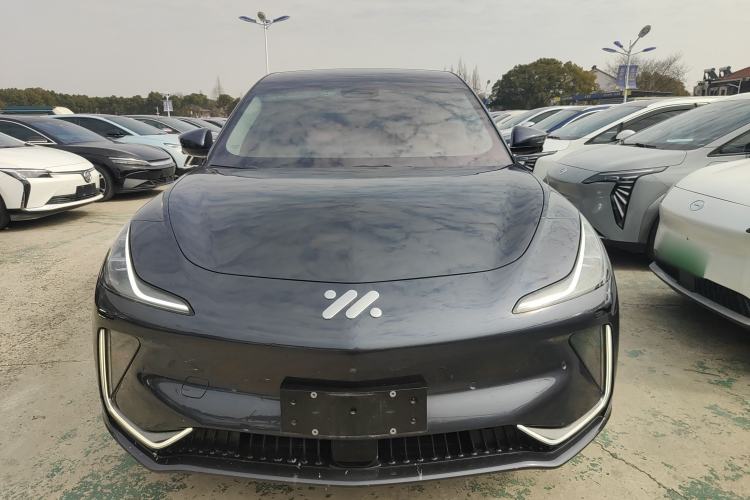 Used IM LS7 2023 100kWh Lux All-Wheel-Drive Version
