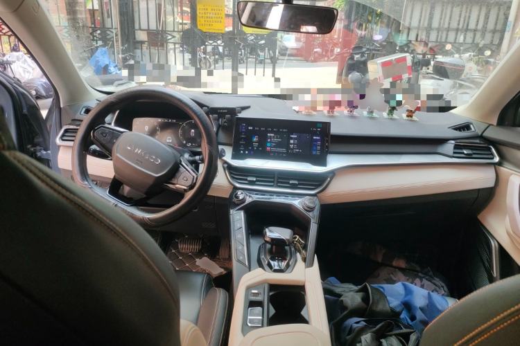 Used Lynk & Co 06 EM-P 2020 PHEV Plus Center Console