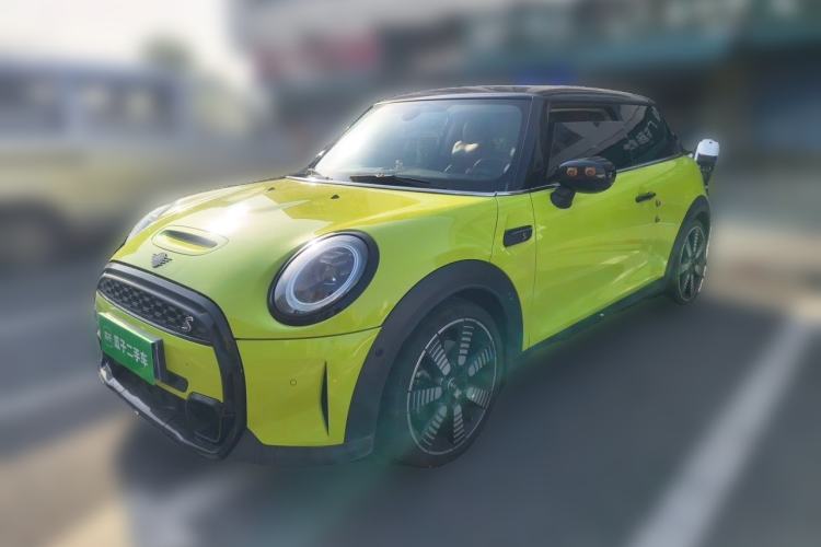 Used MINI 2022 Updated 2.0T COOPER S Artist