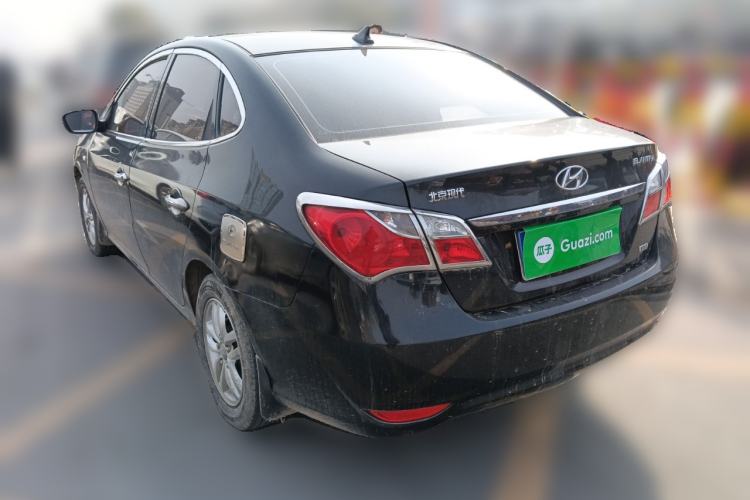 Used Hyundai Celesta 2011 1.6L Manual Comfort Edition