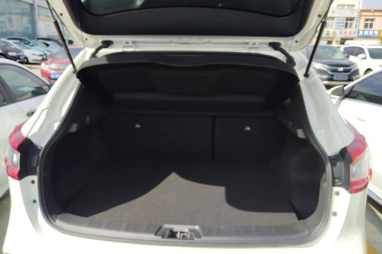 Used Nissan Qashqai 2021 2.0L CVT Luxury Edition Trunk