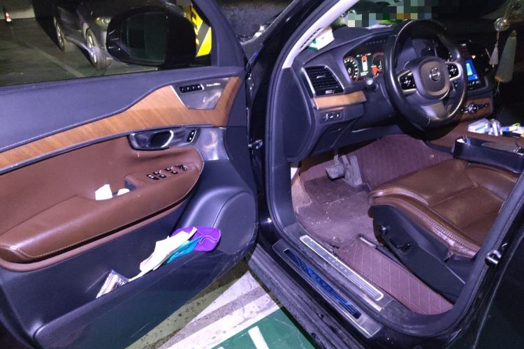 Used Volvo XC90 New Energy 2018 E-Drive Hybrid T8 Prestige 7-Seater Interior 3