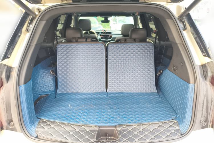 Used Cadillac XT6 2022 2.0T Six-Seater Four-Wheel-Drive Luxury Standard Edition
