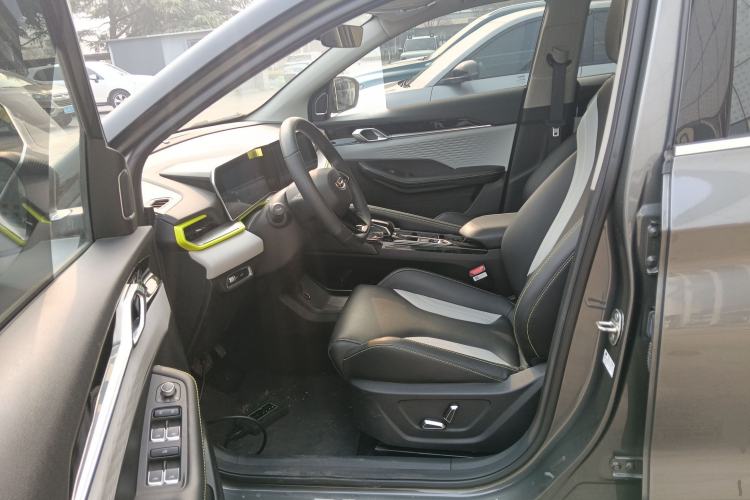 Used Geely Auto Coolray 2022 Bin Yue COOL 1.5TD DCT Ignite Edition
