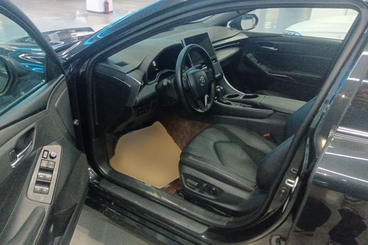 Used Toyota Avalon 2022 Dual-Engine 2.5L Luxury Edition

