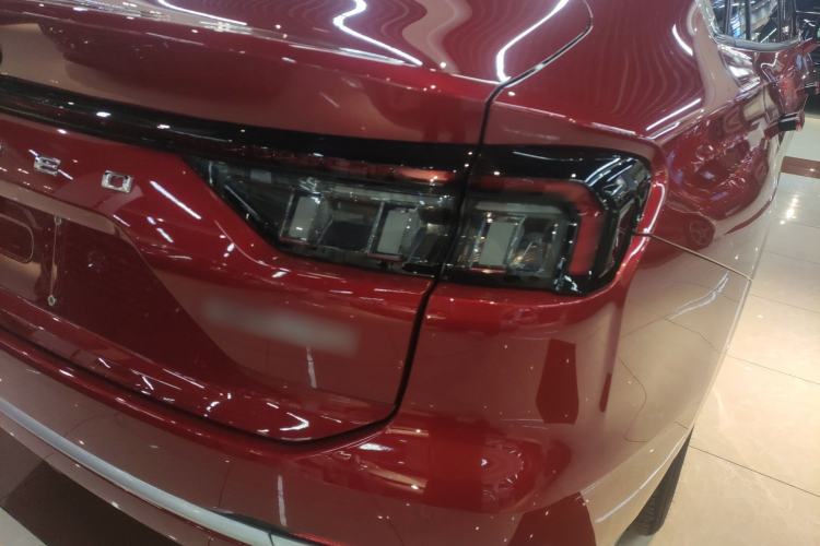 Used Ford Mondeo 2025 2.0T EcoBoost Ultimate Edition Right Rear Taillight