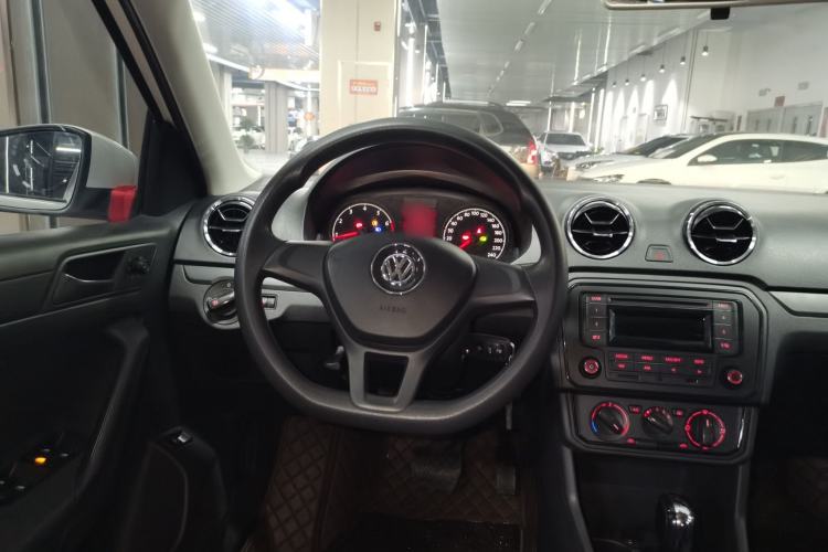 Used Volkswagen Jetta 2017 1.5L Automatic Fashion Model
