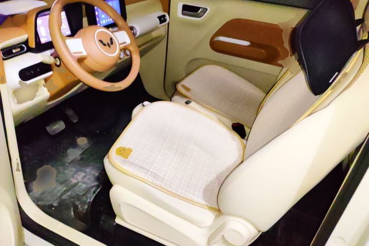 Used Wuling Hongguang MINIEV 2024 3rd Generation 215km Advanced Version