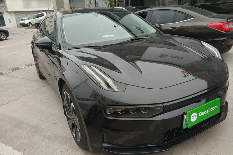 Used Zeekr 001 2022 Long-Range Dual-Motor WE Edition Front Right 45 Deg