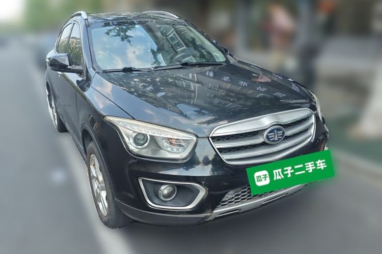 Used Bestune X80 2013 2.0L automatic comfort version
