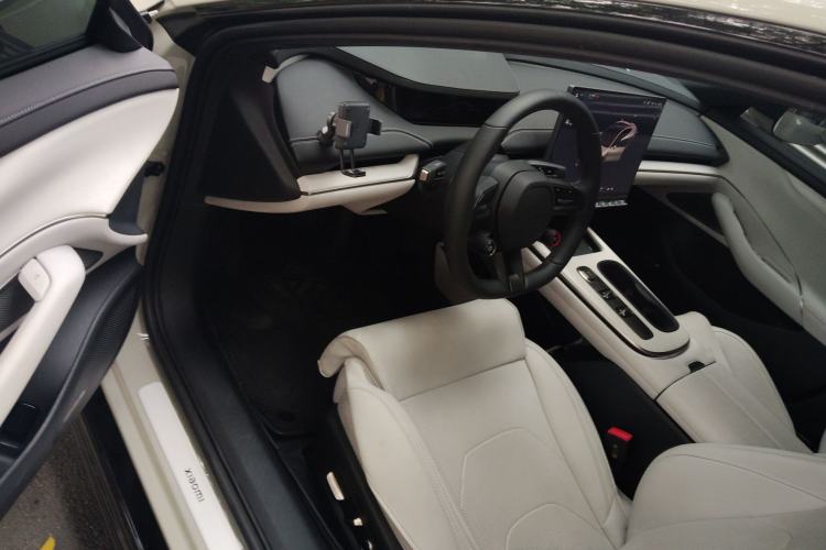 Used Xiaomi Auto SU7 2024 Rear-Drive Long-Range Intelligent Driving Version