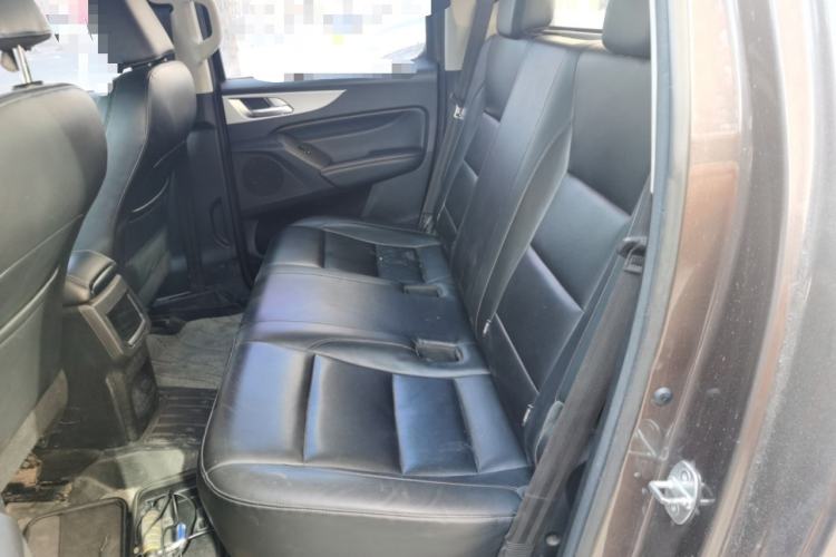 Used Great Wall Poer 2021 2.0T Commercial Version Manual Diesel 4x4 Elite Long-Box GW4D20M Left Rear Seat