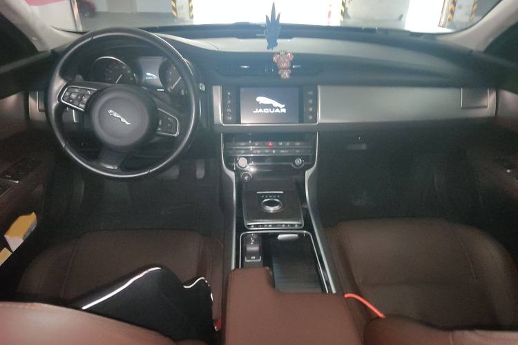 Used Jaguar XFL 2017 XFL 2.0T 240PS Luxury Edition