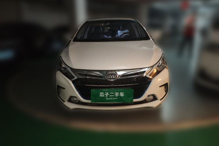 Used BYD Qin New Energy 2015 1.5T Dual-Crown Flagship Plus Edition Front