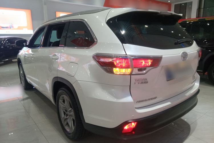 Used Toyota Highlander 2015 2.0T Four-Wheel Drive Luxury Edition 7-Seater