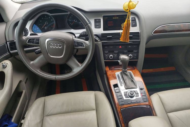 Used Audi A6L 2010 2.4L Comfort Edition
