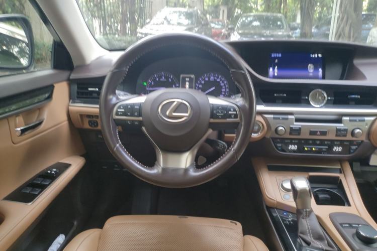 Used Lexus ES 2015 200 Elite Edition