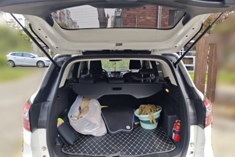 Used Ford Kuga 2019 EcoBoost 180 Two-Wheel-Drive Platinum Edition China V Standard Trunk