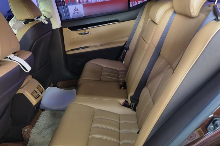 Used Lexus ES 2015 200 Elite Edition
