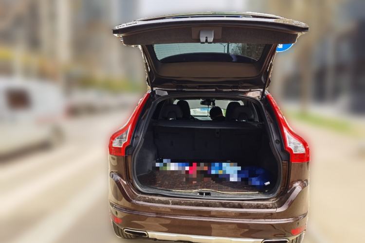 Used Volvo XC60 2017 T5 Smart Upgrade Edition