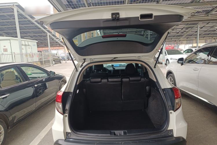 Used Honda Vezel 2020 1.5L CVT Pioneer Edition