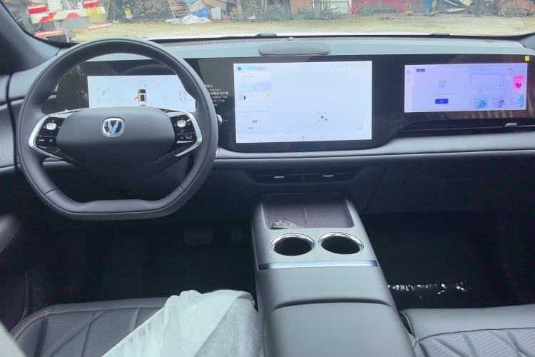 Used Changan CS75 PLUS 2025 4th Generation 1.5T New Blue Whale Smart Flagship Version
