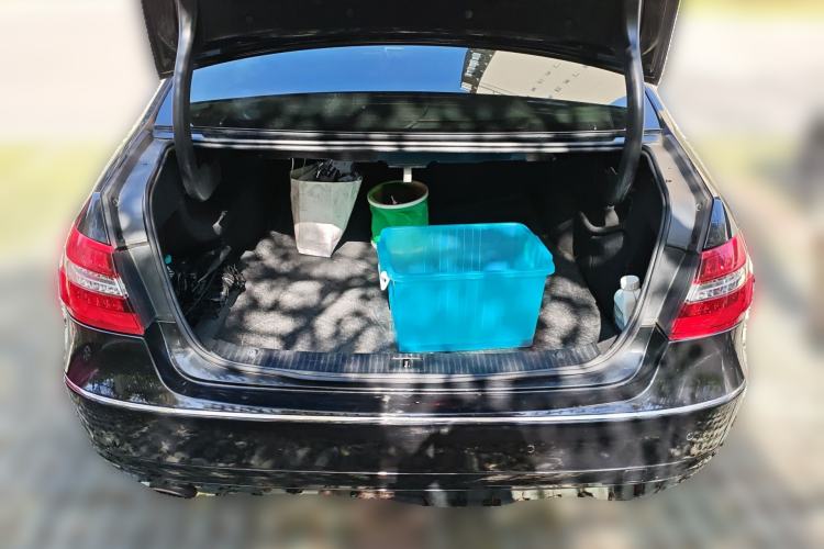 Used Mercedes-Benz E-Class 2012 E 200 L CGI Elegant Model Trunk