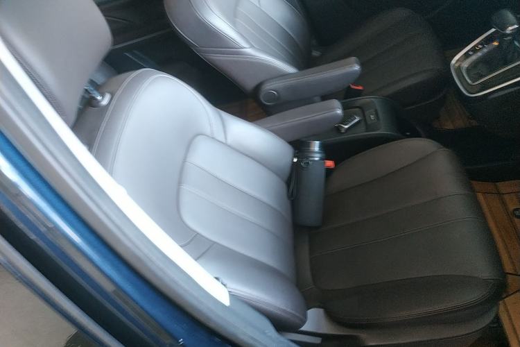 Used GAC Trumpchi M6 2019 270T DCT Prestige Edition (7-seater) China VI Right Front Seat