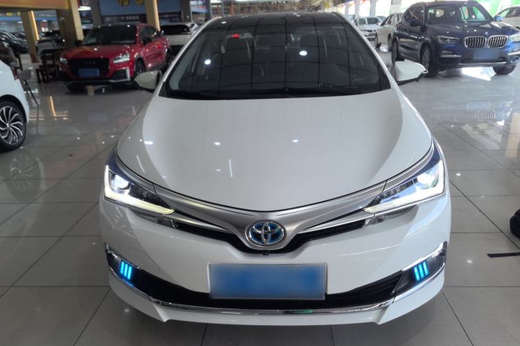 Used Toyota Corolla 2017 Revised Dual-Engine 1.8L E-CVT Elite Edition