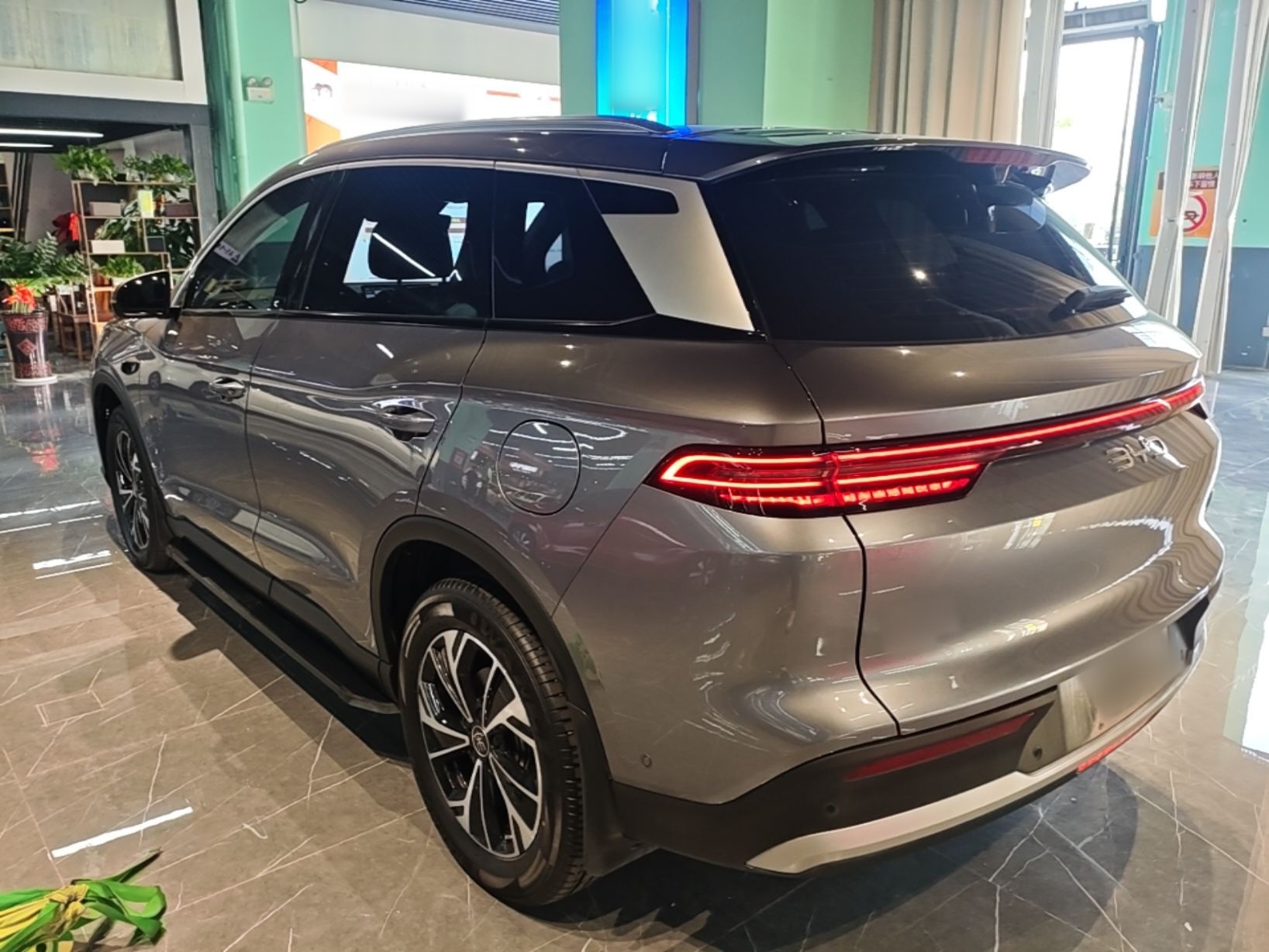 BYD Song Pro New Energy 2026 Model DM-i 133KM Superior Version — снимка 4