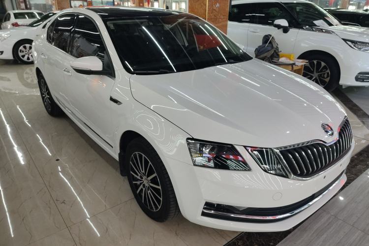 Used Skoda Octavia 2019 TSI230 DSG Luxury Edition
