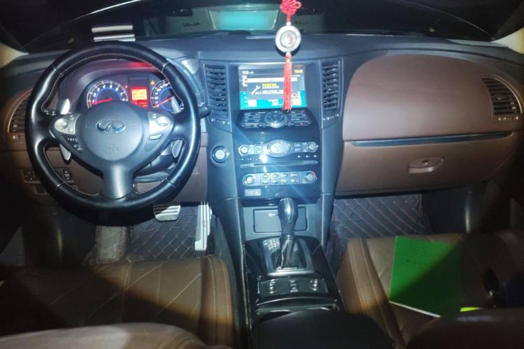 Used Infiniti FX 2011 FX35 Standard Edition
