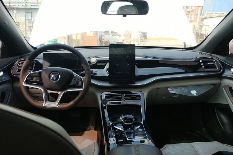 Used BYD Qin PLUS 2024 Honor Edition EV 510KM Beyond Model