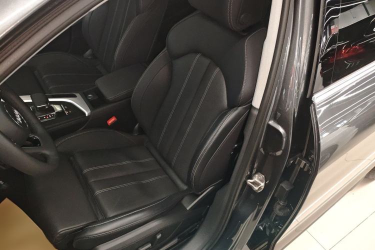 Used Audi A4L 2022 40 TFSI Fashion Dynamic Model
