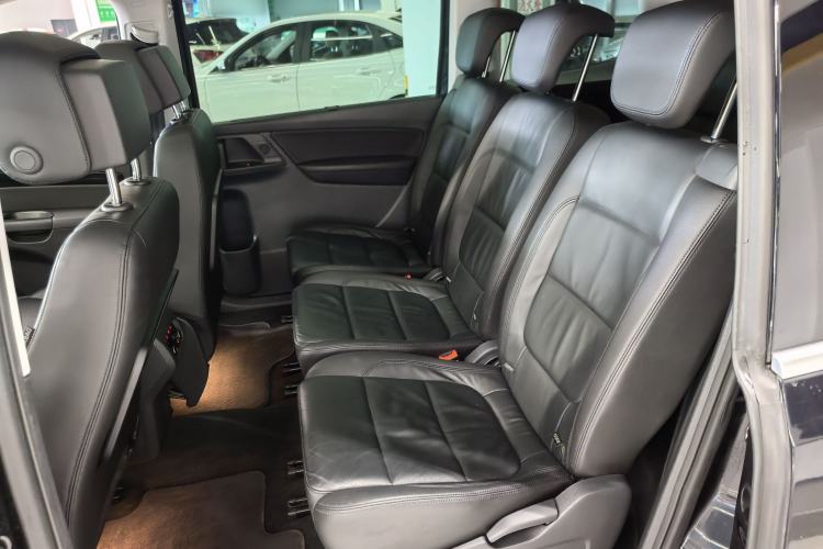 Used Volkswagen Sharan 2016 380TSI Luxury 7-Seater
