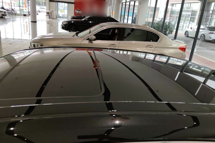 Used Toyota Avalon 2023 Dual-Engine 2.5L Luxury Edition
