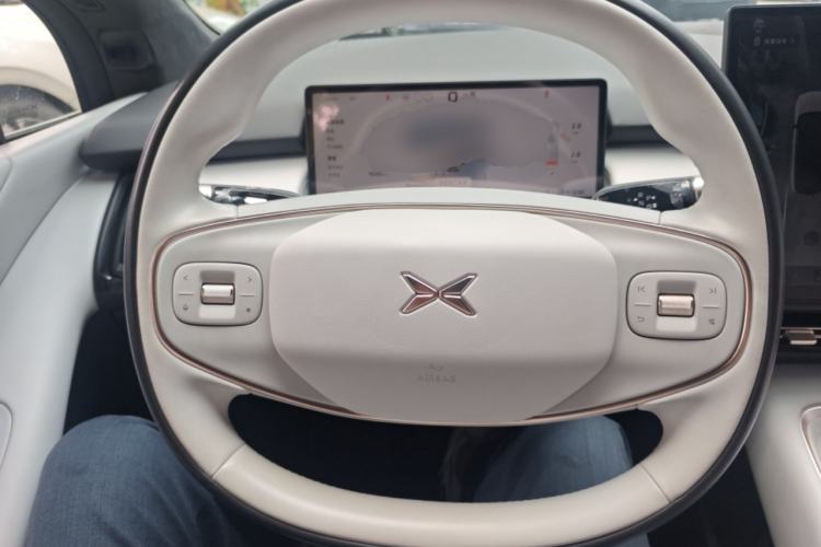 Used XPeng P7+ 2024 Ultra-Long Range Max Steering Wheel