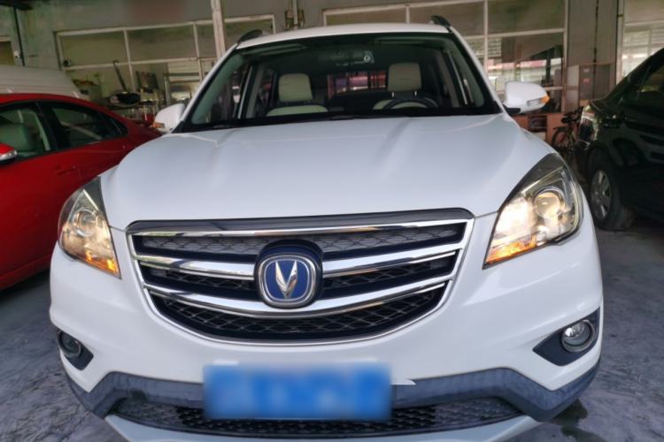 Used CHANGAN CS35 2017 1.6L Manual Luxury Model Front