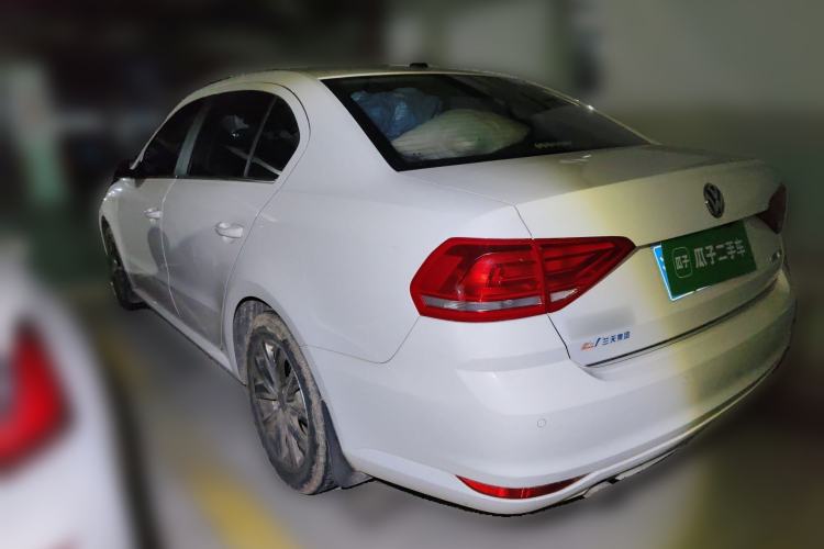 Used Volkswagen Lavida 2017 1.6L Automatic Comfort Edition
