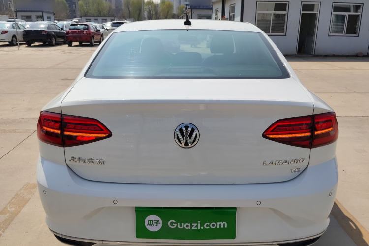 Used Volkswagen Lamando 2021 230TSI DSG Fashion Edition
