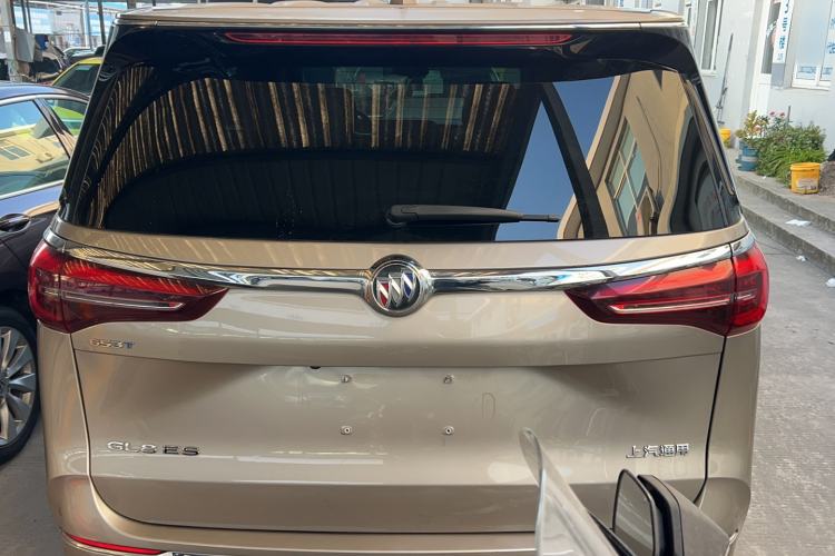 Used Buick GL8 2022 ES Landtrek 653T Comfort Edition
