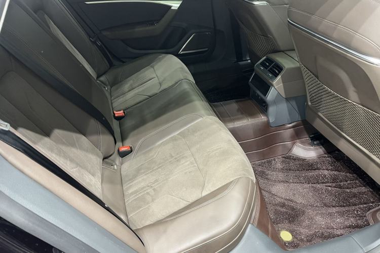 Used Audi A7L 2024 45TFSI S-line Dream-Building Edition Flow Crystal Package