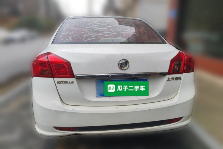 Used Buick Excelle 2015 1.5L Manual Classic Trim
