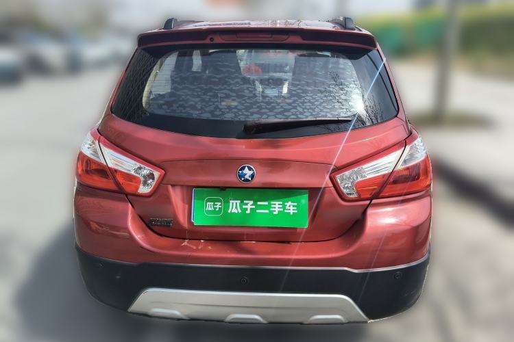 Used Venucia R50X 2013 1.6L Manual Model
