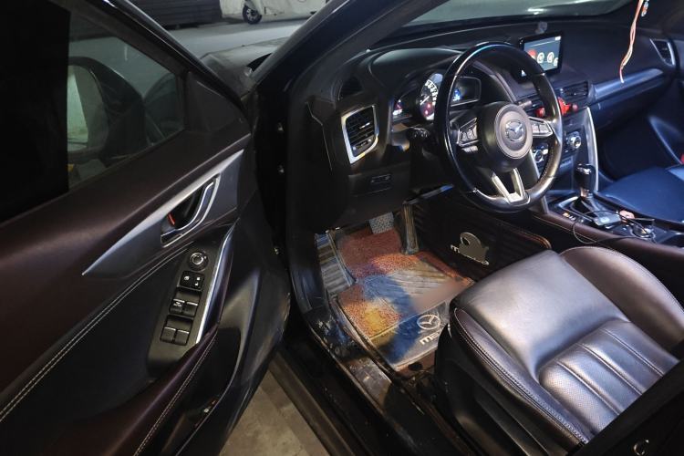 Used Mazda CX-4 2018 2.0L Automatic 2WD Blue Sky Exploration Edition China VI Standard
