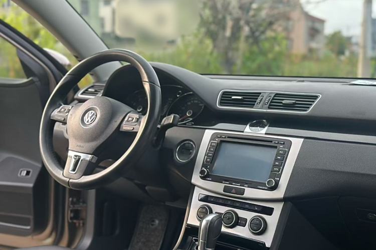 Used Volkswagen Magotan 2013 1.8TSI Luxury Model