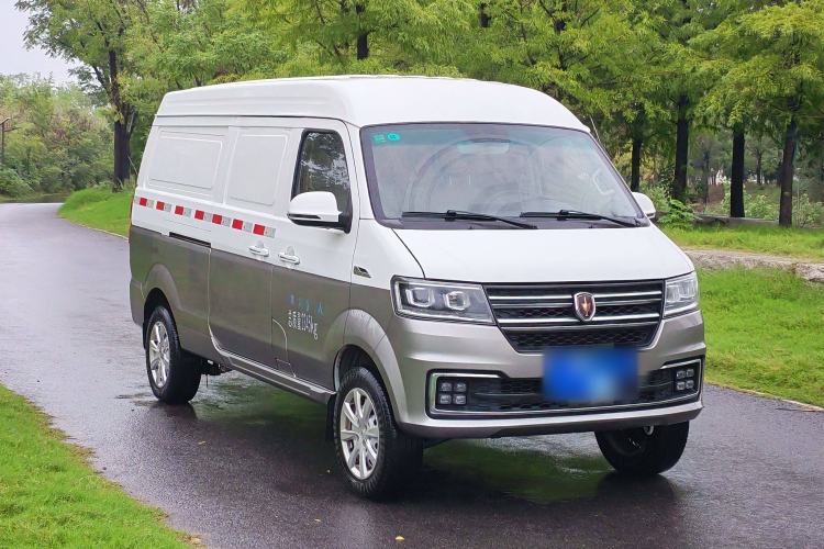 Used Jinbei New Hiace S 2022 1.5L Wealth Edition Air-Conditioner-Free Truck China VI Standard SWC15M