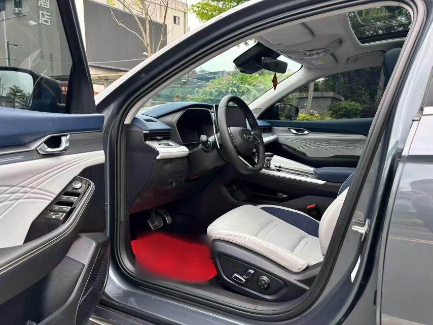 Geely Auto Preface 2023 2.0TD Prestige Version — снимка 17