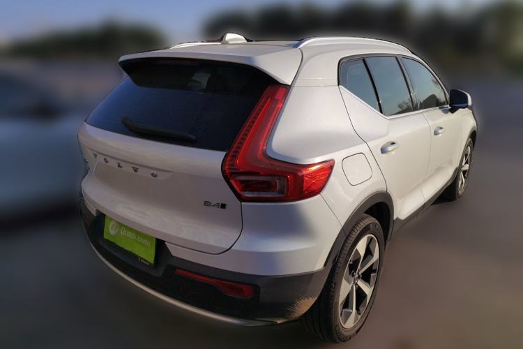 Used Volvo XC40 2023 B4 4x4 Smart Luxury Edition
