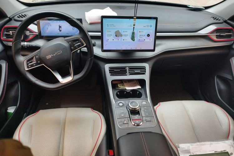 Used BYD Destroyer 05 2022 DM-i 55KM Luxury Model Center Console